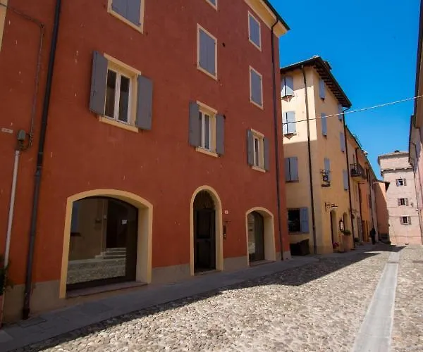 Il Castello Di Vetro *