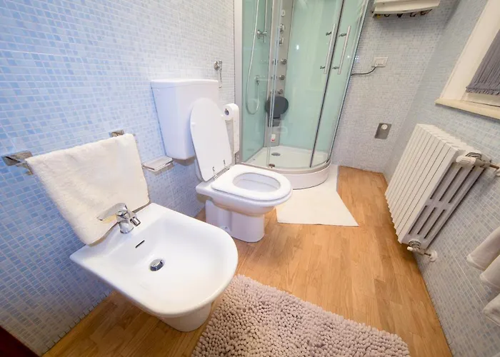 Bb Il Castello Di Vetro